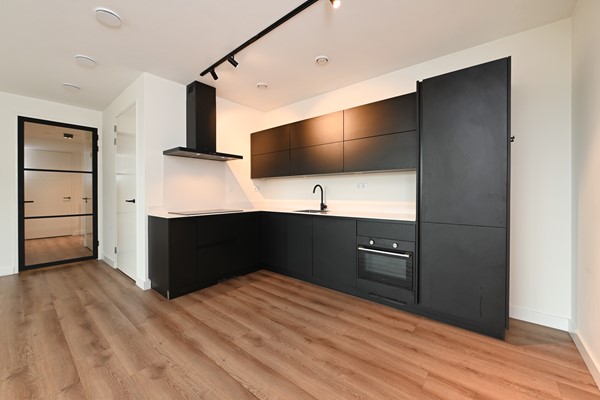 Medium property photo - Zodiakplein 93, 2516 CH Den Haag